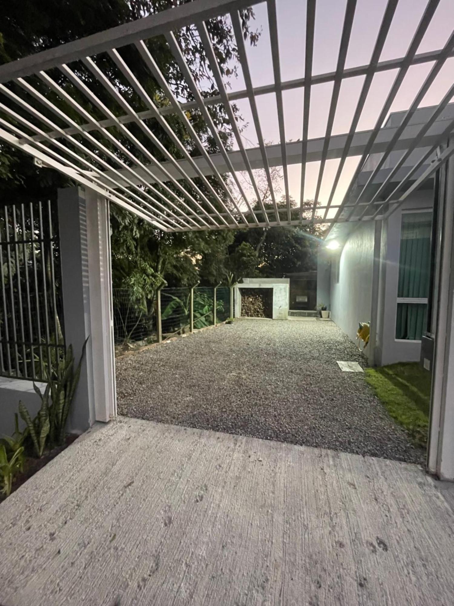 Villa Casa Floratta - Proximo A Unisc Santa Cruz do Sul Exterior foto